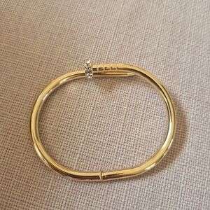 NWT Stunning Gold Nail Design Bangle Bracelet
